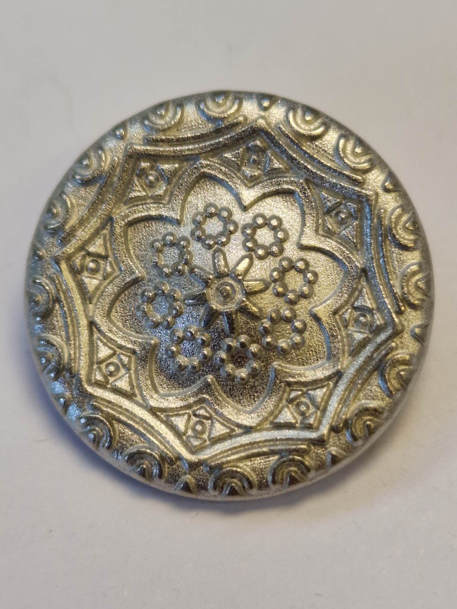 Matt Silver Flower Design Metal Shanked Button