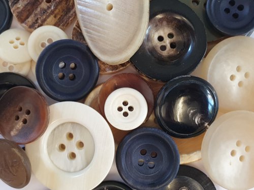 Collection of Horn buttons