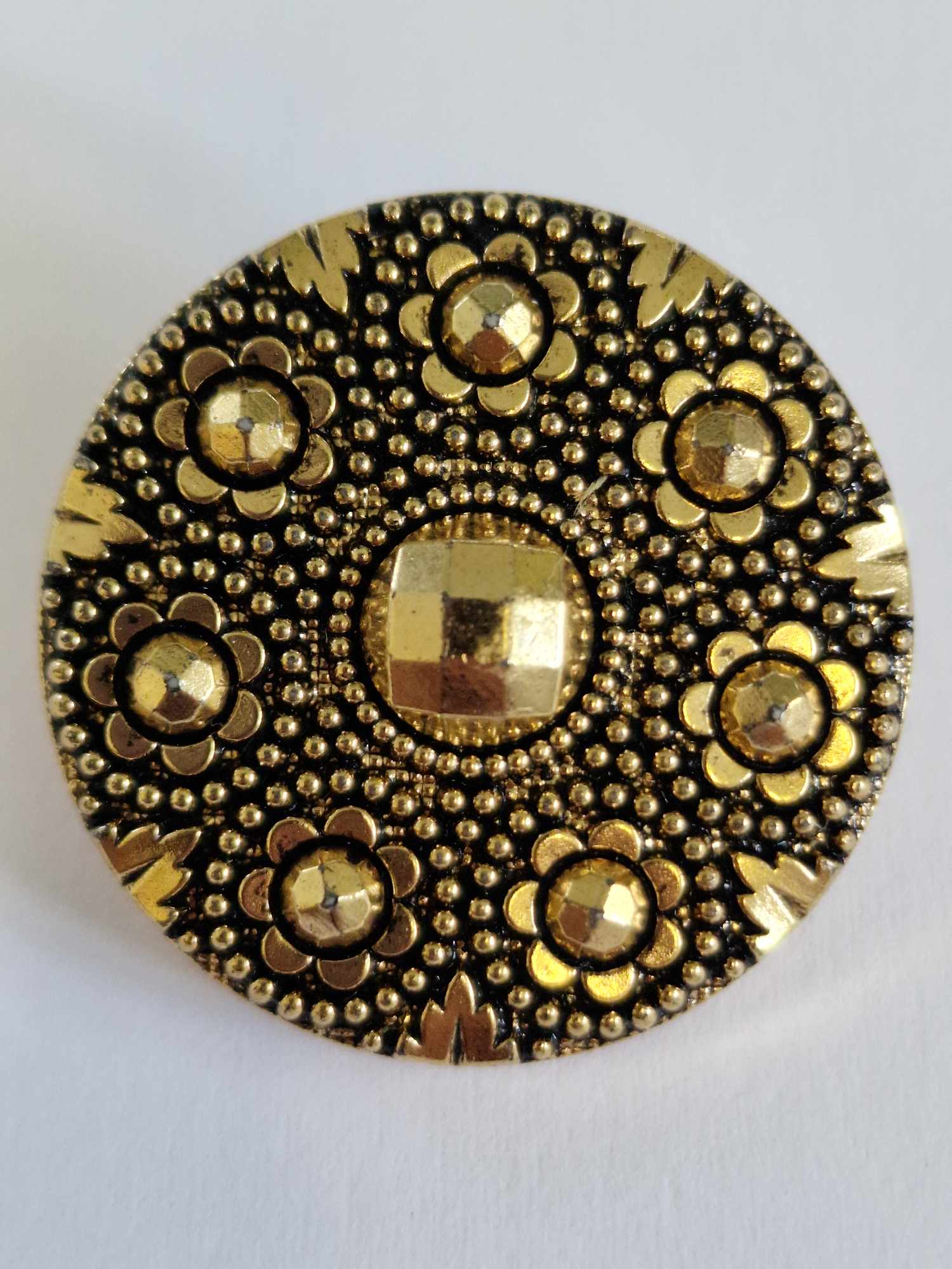 Old Gold Small Flower Detailed Round Button - The Button Queen