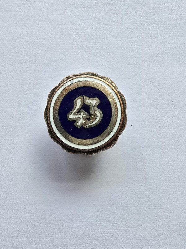 28dbcfe3-72e0-491c-a9e5-0fde85f0f5a3 Dress Shirt Stud for '43' Club London