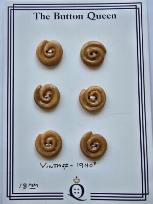 Vintage 2 Hole Swirl design button