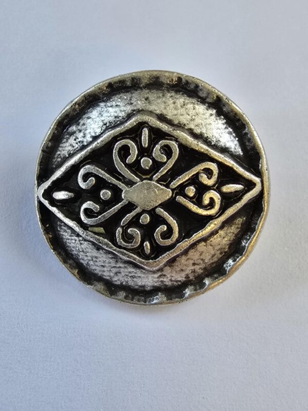 Old Silver Dimond Celtic Design Metal Shanked Button