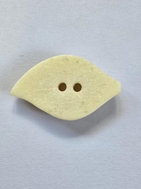 Cream 2 Hole Leaf Bone Button
