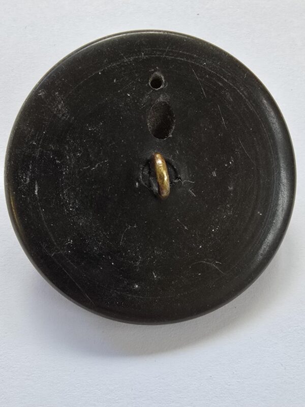 3ace3477-b4bb-4391-beda-697770557925 French Pressed Horn 19th Century Button