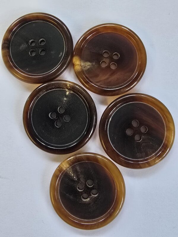 62cb6c6c-cd7d-4bc8-950c-17ec7c821ba0 Tortoiseshell Brown 4 Hole Horn Button