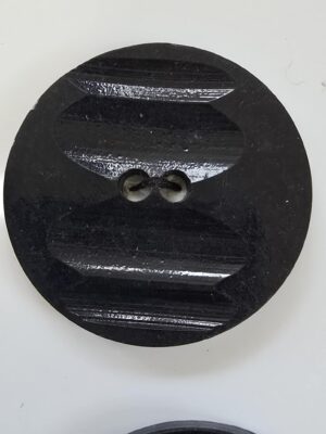 8e7bfbb2-a73e-4ab5-b758-3bf32855036f Hand Tooled 1940's Coat Button