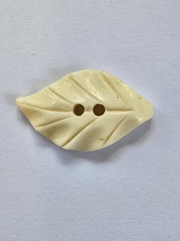 Cream 2 Hole Leaf Bone Button