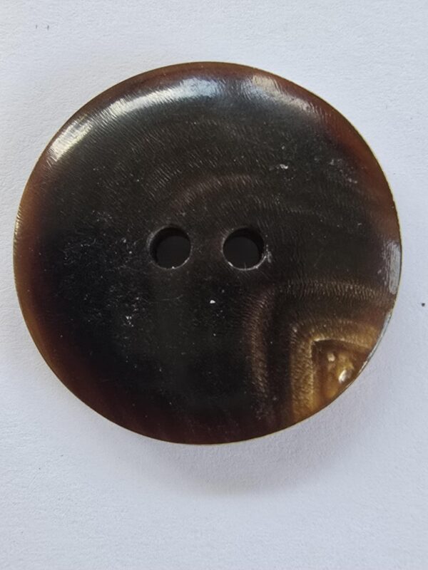 169dfe06-13f7-48d3-bf3f-b4ee31ff7ebc Nepalese Horn 2 Hole With Outer Rim Button