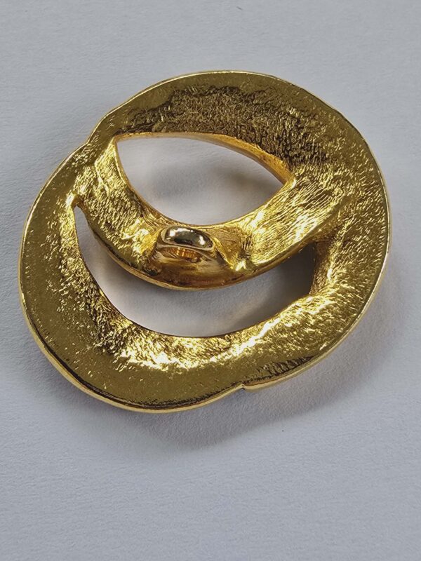 High Fashion Sample Buttons