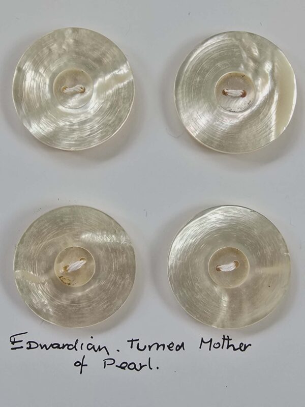 A set of Edwardian Mother of Pearl