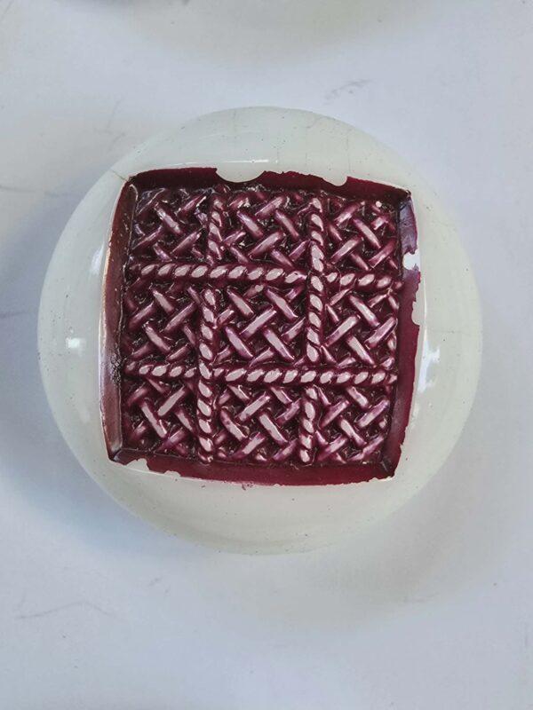 f63747b8-e430-46d5-b62b-4d57a2358714 Moulded Glass 1950's Set of Buttons