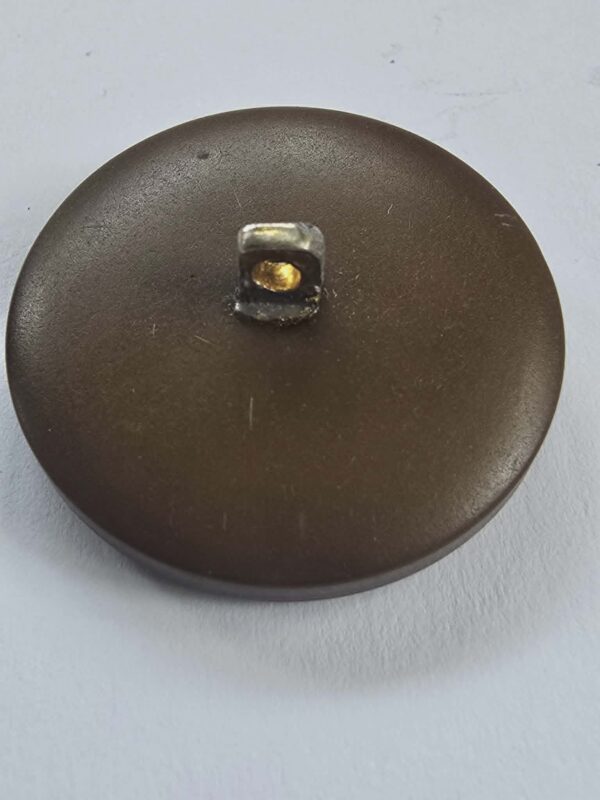 d0f3da41-b694-493d-9540-106e984032cf 2 Part Vintage Brown and Gold Brown Button
