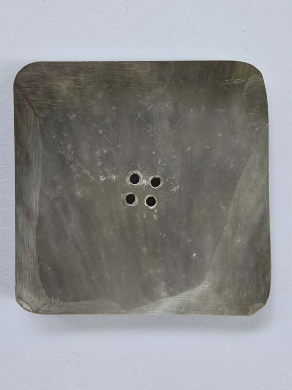7b35b87f-6800-434c-b3d2-f6fa60941c6c Tahiti Grey large Square 4 hole Button