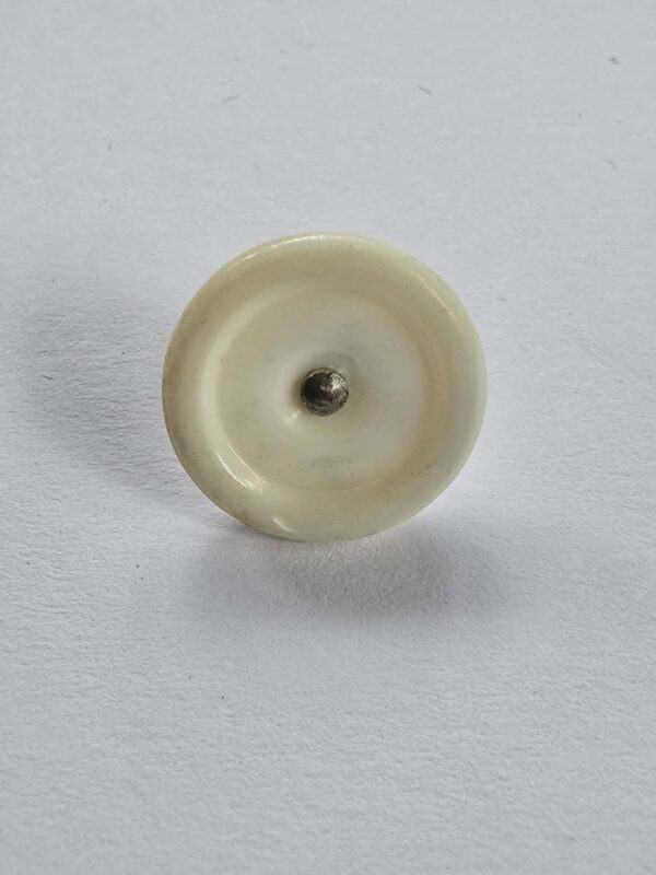 8ae53f9e-fa8d-4d95-bb84-ae076e4f827a Mother of Pearl Long Shank