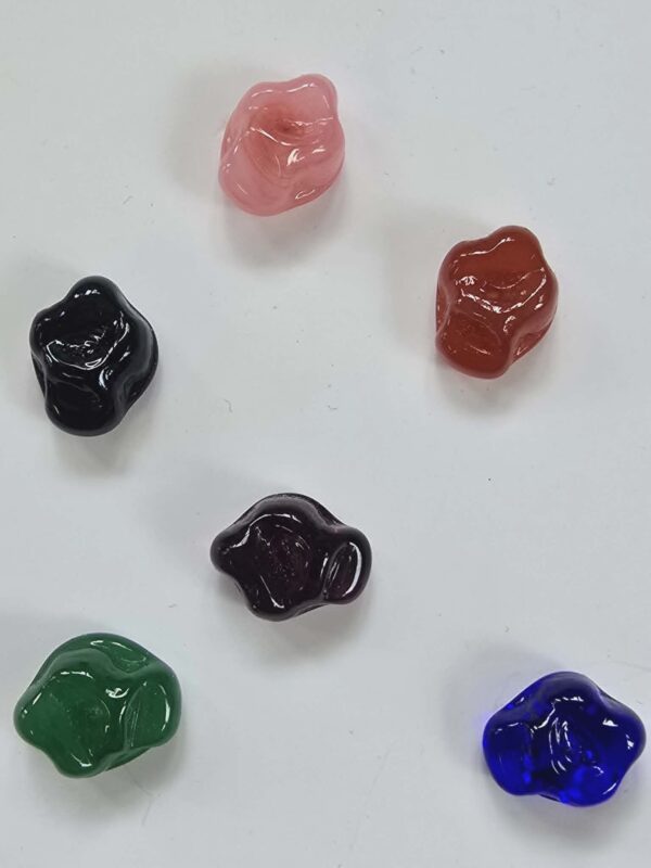 f74d21d8-12a7-4b84-9c0b-caa2ebeae6b9 A set of Sample Glass Buttons