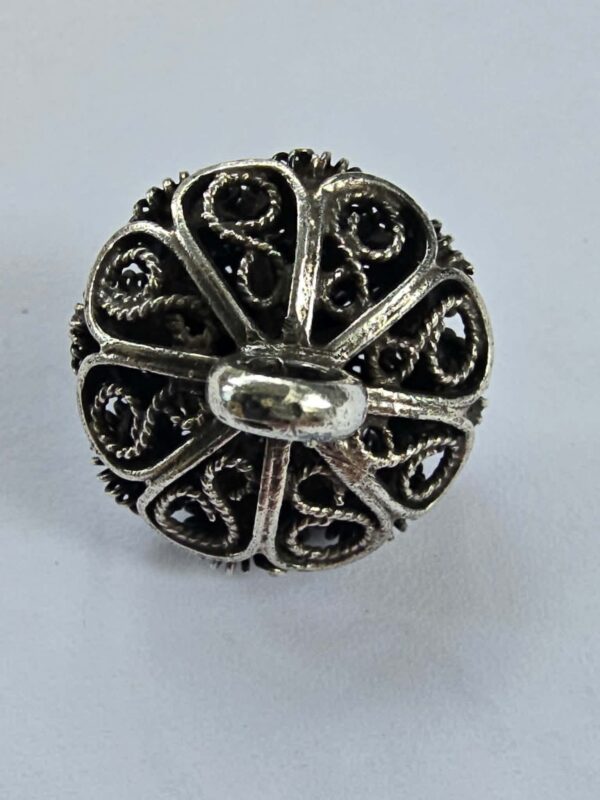 e4ea48e5-c2d0-4661-b1c3-aca6af85249a Silver Wirework Button